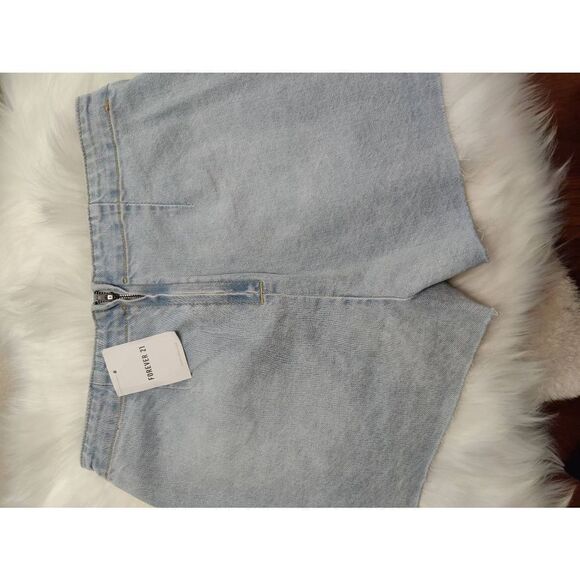 Forever 21 Skorts - Picture 2 of 3